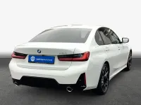 Neu BMW 318 Performance 156 PS (114 kW) 2026 Weiß Limousine