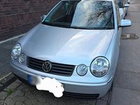 Gebraucht VW Polo Basis 64 PS (47 kW) 2003 Silber Kleinwagen