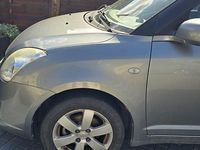 Second-hand Suzuki Swift 93 CP (68 kW) 2006 Argintiu Hatchback