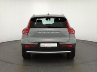 Gebraucht Volvo XC40 Core 163 PS (119 kW) 2024 Grau SUV