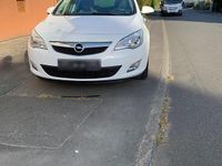 Gebraucht Opel Astra 116 PS (85 kW) 2011 Weiß Kombi