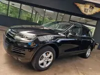 Gebraucht VW Touareg 204 PS (150 kW) 2011 Schwarz SUV