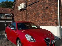 Gebraucht Alfa Romeo Giulietta 120 PS (88 kW) 2012 Rot Kleinwagen