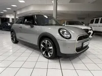 Gebraucht Mini Cooper S Favoured 204 PS (150 kW) 2025 Melting silver iii Kleinwagen