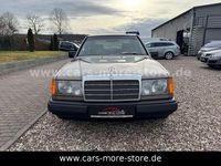 Gebraucht Mercedes E230 132 PS (97 kW) 1988 Braun Limousine