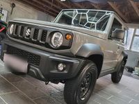 Gebraucht Suzuki Jimny 102 PS (75 kW) 2023 Grau SUV