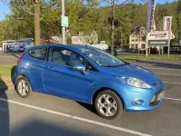 Gebraucht Ford Fiesta Titanium 97 PS (71 kW) 2010 Blau Limousine