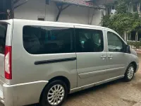 Gebraucht Peugeot TePee Premium 163 PS (119 kW) 2011 Silber Van / Kleinbus