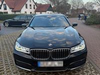 Second-hand BMW 740 320 CP (235 kW) 2016 Negru Berlinǎ