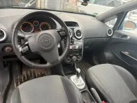 Usado Opel Corsa 80 HP (58 kW) 2007 Cinzento Citadino