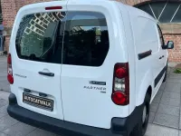 Gebraucht Peugeot Partner Avantage 90 PS (66 kW) 2012 Weiß Van / Kleinbus