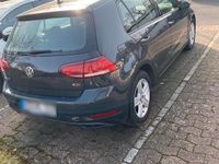 Gebraucht VW Golf VII 118 PS (86 kW) 2017 Grau Kleinwagen
