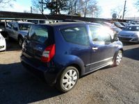 Gebraucht Citroën C2 73 PS (53 kW) 2005 Blau metallic Kleinwagen