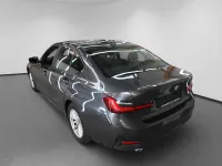 Gebraucht BMW 318 150 PS (110 kW) 2022 Grau Limousine