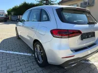 Gebraucht Mercedes B220 190 PS (139 kW) 2019 Iridiumsilber Kleinwagen