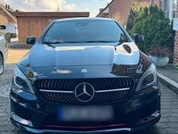 Gebraucht Mercedes CLA250 218 PS (160 kW) 2016 Schwarz Limousine