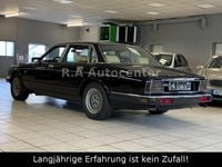 Gebraucht Jaguar XJ40 222 PS (163 kW) 1990 Schwarz Limousine