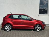 Gebraucht VW Polo 60 PS (44 kW) 2015 Rot Limousine