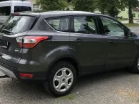 Gebraucht Ford Kuga Trend 120 PS (88 kW) 2018 Grau SUV