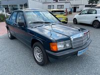 Gebraucht Mercedes 190 122 PS (89 kW) 1983 Blau Limousine