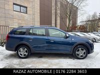 Gebraucht Dacia Logan MCV Stepway 90 PS (66 kW) 2019 Blau Limousine