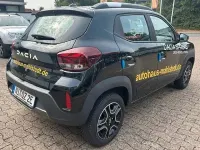 Gebraucht Dacia Spring Essentiel 19 kW (26 PS) 2023 Schwarz Kleinwagen