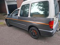 Usata VW Caddy 64 CV (47 kW) 2003 Bianco Monovolume