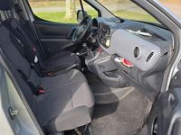 Gebraucht Peugeot Partner 75 PS (55 kW) 2017 Silber