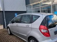 Gebraucht Mercedes A180 109 PS (80 kW) 2009 Silber Kleinwagen