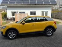 Gebraucht Audi Q2 150 PS (110 kW) 2017 Gelb SUV
