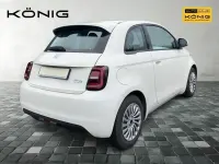 Gebraucht Fiat 500e 86 kW (118 PS) 2023 Weiß Limousine