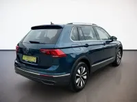 Gebraucht VW Tiguan Move 150 PS (110 kW) 2023 Nightshade blue SUV