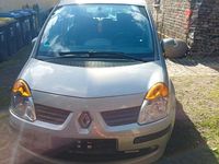 Gebraucht Renault Modus 88 PS (64 kW) 2005 Silber Van / Kleinbus