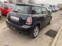 Second-hand Mini ONE 105 CP (77 kW) 2012 Negru Hatchback