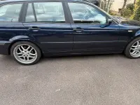 Gebraucht BMW 316 116 PS (85 kW) 2004 Blau Kombi