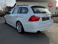 Gebraucht BMW 325 218 PS (160 kW) 2008 Weiß Kombi