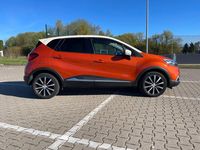 Używany Renault Captur Luxe 90 KM (66 kW) 2015 Pomarańczowy SUV