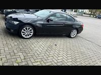 Gebraucht BMW 320 163 PS (119 kW) 2009 Schwarz Coupé