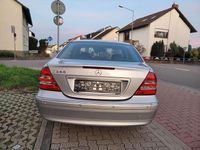 Gebraucht Mercedes C240 Elegance 170 PS (125 kW) 2000 Brillantsilber Limousine
