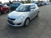 Gebraucht Suzuki Swift Club 94 PS (69 kW) 2013 Silber Kleinwagen