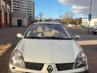 Gebraucht Renault Clio II 107 PS (78 kW) 2002 Grau Kleinwagen