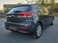Gebraucht Kia Rio Attract 84 PS (61 kW) 2018 Grau Limousine