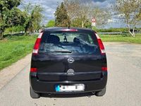 Second-hand Opel Meriva 101 CP (74 kW) 2004 Negru Monovolum