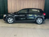 Gebraucht Mercedes GLA180 122 PS (89 kW) 2016 Schwarz SUV