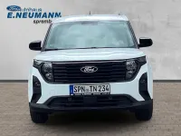 Gebraucht Ford Tourneo Courier Titanium 125 PS (91 kW) 2026 Weiß Van / Kleinbus