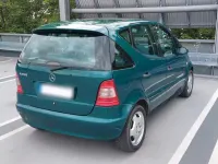 Gebraucht Mercedes A160 Elegance 102 PS (75 kW) 1998 Grün Kleinwagen