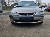Gebraucht Opel Vectra 115 PS (84 kW) 1997 Limousine