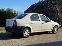 Gebraucht Dacia Logan 75 PS (55 kW) 2009 Weiß Limousine