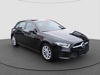 Gebraucht Mercedes A200 2020 Kosmosschwarz