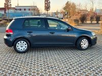 Gebraucht VW Golf VI Style 105 PS (77 kW) 2011 Blau Kleinwagen